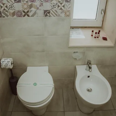 Il Canale Design House בית הארחה