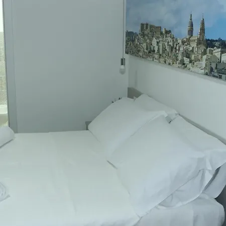 Il Canale Design House בית הארחה